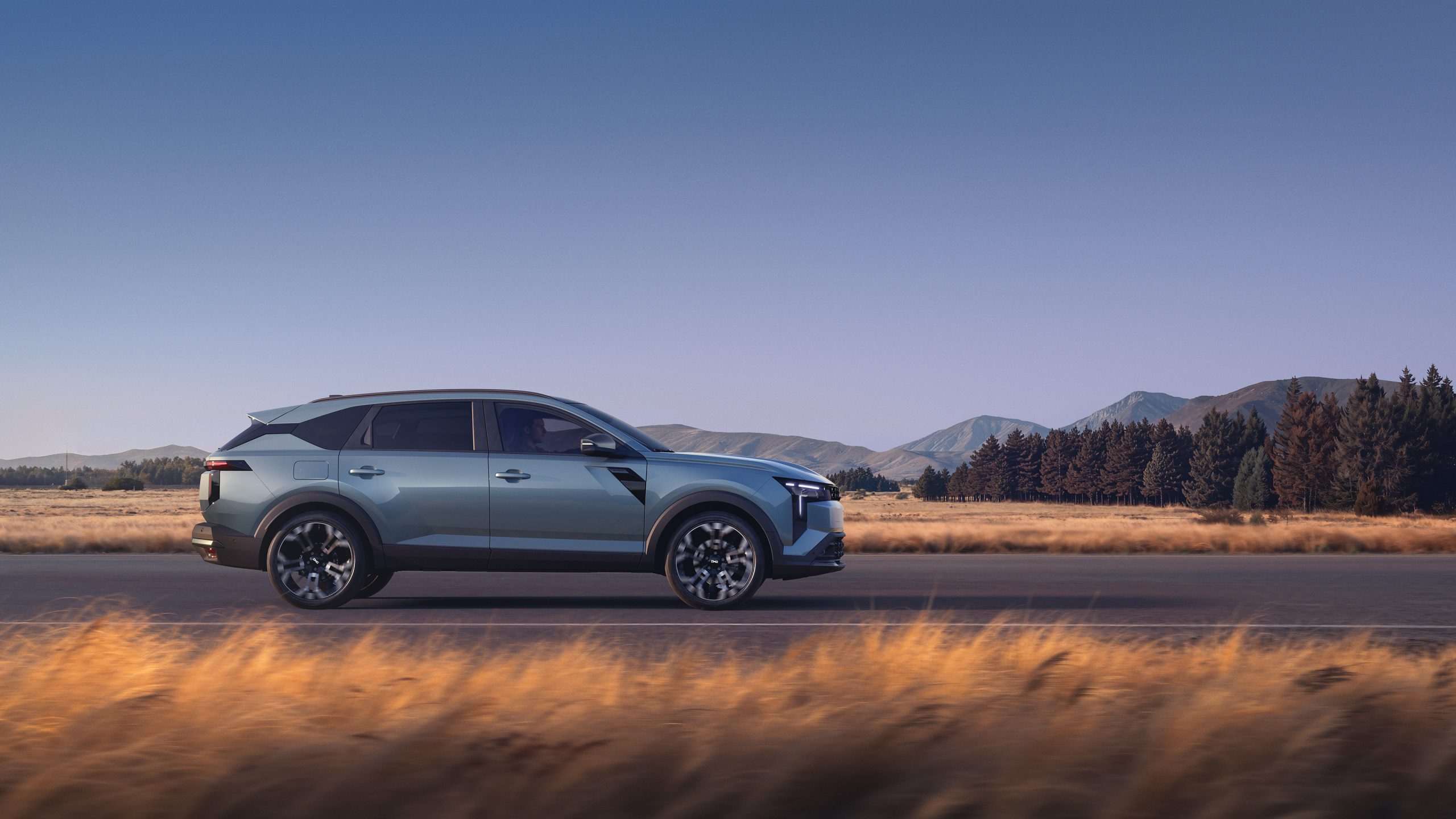 Dacia Striker frente