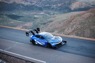 Super Mustang Mach-E em testes em Pikes Peak